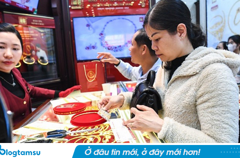 Giá vàng hôm nay 22/3/2025 đột ngột giảm, SJC và nhẫn bị thổi bay 3 triệu đồng