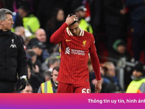 Dấu chấm hết cho Alexander-Arnold tại Liverpool