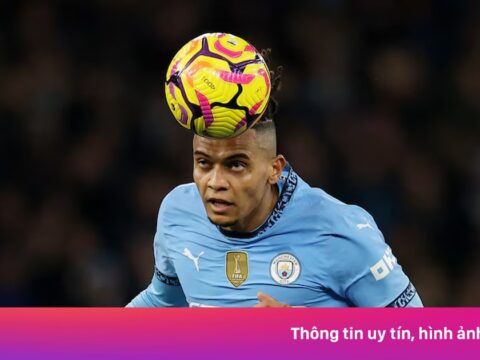 Real Madrid gây bất ngờ với trung vệ Man City