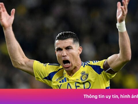 Đội của Ronaldo gặp thử thách ở tứ kết cúp châu Á