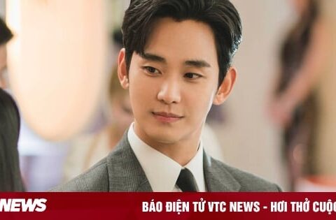 Kim Soo Hyun bị cắt sóng tối đa