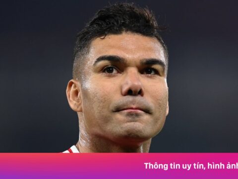 Casemiro gây bất ngờ