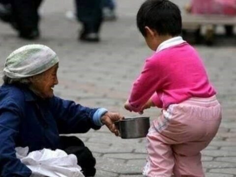 Tổ Tiên nhắc nhở: ‘Câu này nếu mở miệng nói ra, cả đời nghèo hèn, khó thành đạt’