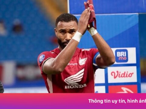 Trung vệ ghi bàn vào lưới CLB CAHN bị treo giò 12 tháng