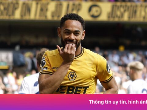 MU bạo chi nếu vô địch Europa League
