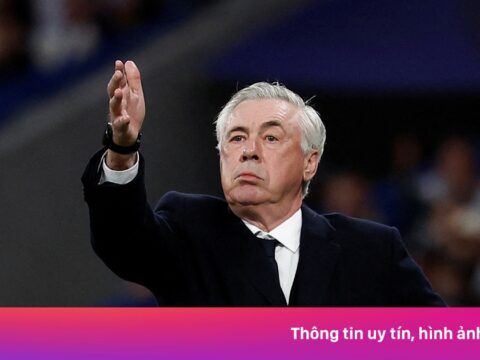 Ancelotti mời Kaka làm trợ lý