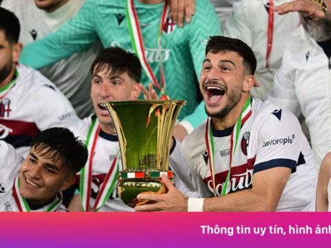 Hạ AC Milan, Bologna giành danh hiệu đầu tiên sau 51 năm