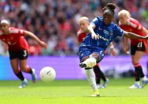 Đánh bại MU trong trận chung kết, Chelsea giành cú ăn ba lịch sử
