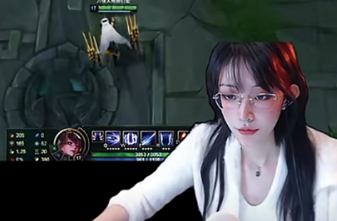 Săm soi profile của Đao Muội – nữ streamer LOL mới nổi khiến hàng triệu anh em mê đắm