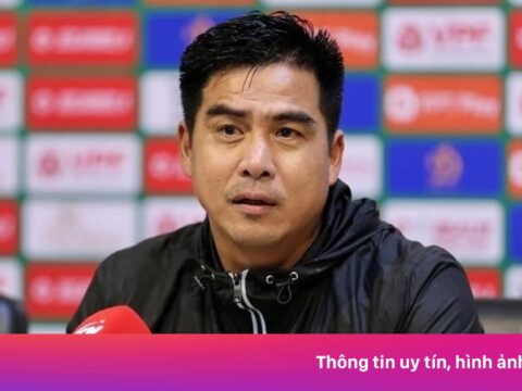 Bị chê đá không đẹp, HLV Ninh Bình tuyên bố ‘xấu cũng được’