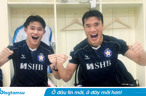 Vui quá, thủ môn Bùi Tiến Dũng lỡ lời ‘chê’ các tiền đạo