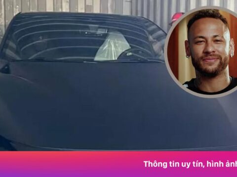 Neymar chi hơn 1 triệu bảng tậu siêu xe hiếm