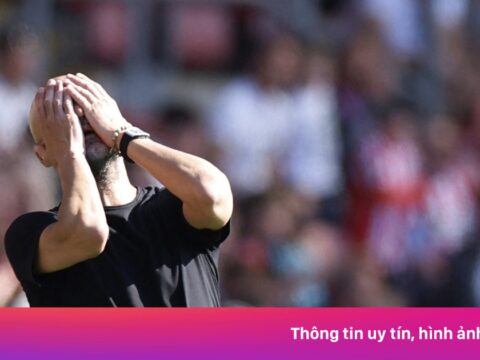 Man City trả giá đắt vì Pep suy nghĩ quá nhiều