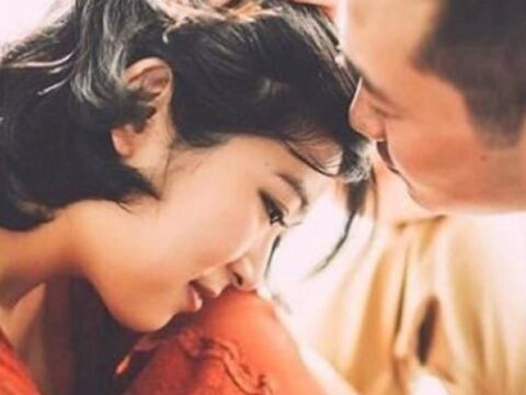 Phụ nữ hết ‘hứng thú’ với đàn ông ở độ tuổi nào? 3 người phụ nữ chia sẻ sự thật