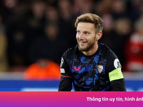 Rakitic giải nghệ