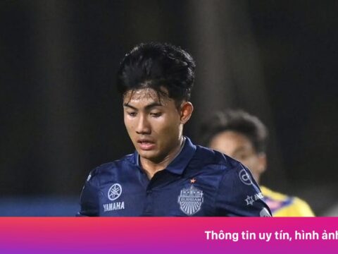 Thần đồng bóng đá Thái Lan lỡ hẹn tái đấu CLB CAHN