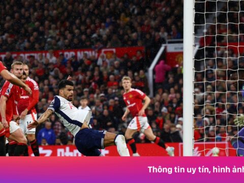 Sự cố trước chung kết Tottenham gặp MU