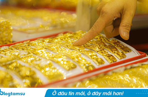 Giá vàng hôm nay 3/7/2025: Áp lực vô hình có khiến SJC trượt khỏi 121 triệu/lượng?
