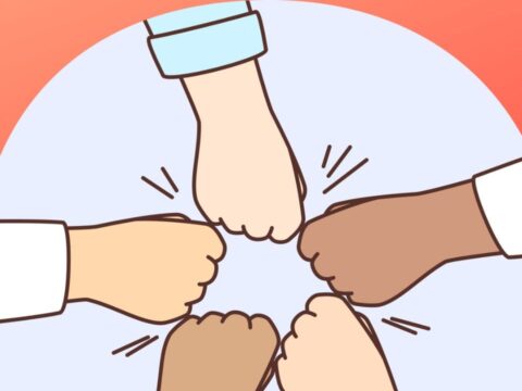Người xưa dạy chọn bạn mà chơi: 3 người này giàu có cũng chớ kết giao