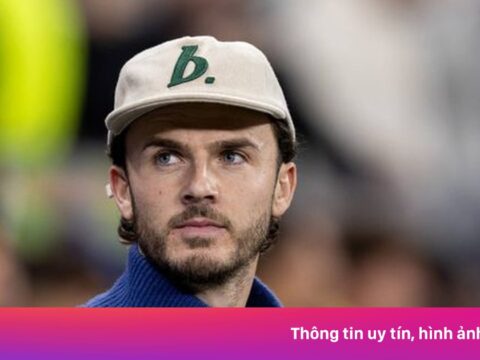 James Maddison châm chọc Man United