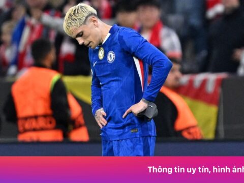Cảm xúc trái ngược trong ngày Bayern vùi dập Chelsea