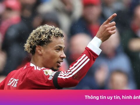 Liverpool lập kỷ lục khi thắng 6 trận liên tiếp