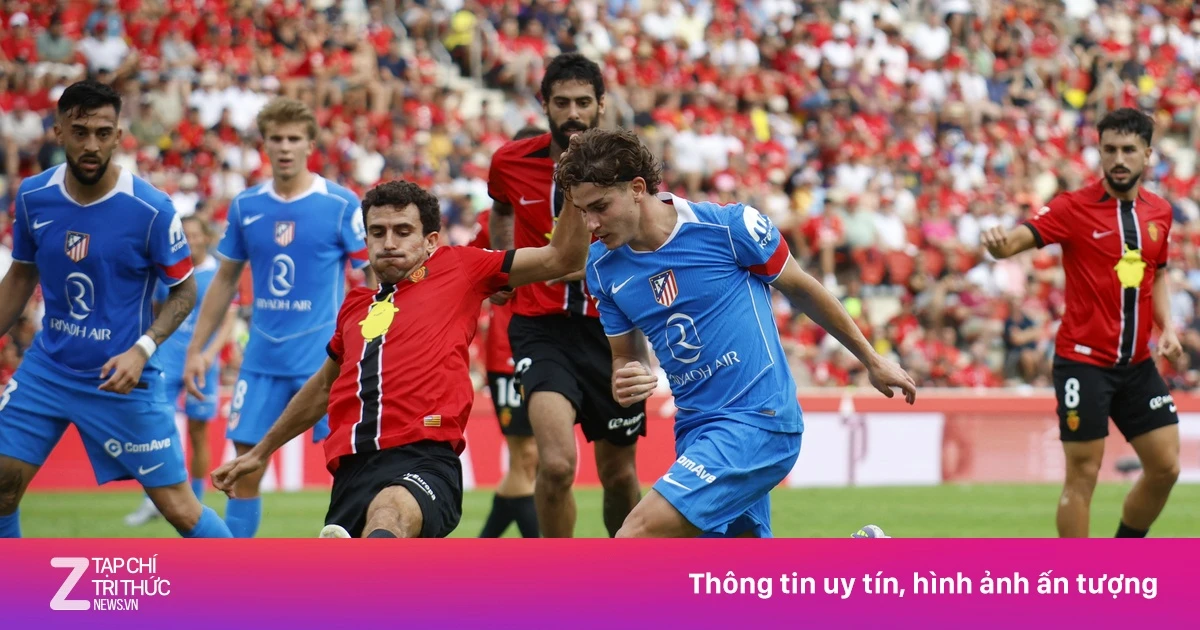 Alvarez bất mãn với HLV Simeone