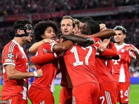 Chelsea khởi đầu chiến dịch Champions League bằng thất bại