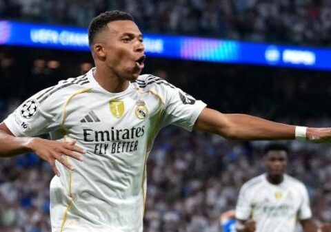 Mbappe cứu Real ở Champions League