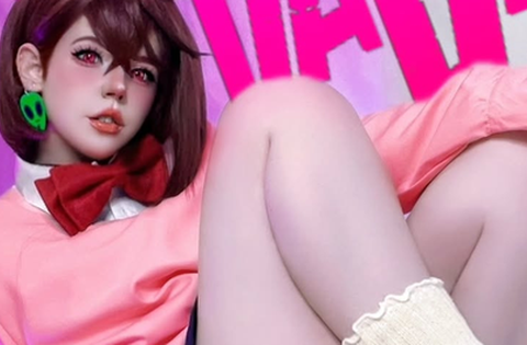 Phát hiện thêm một coser “nên được” nổi tiếng: “Cân” mọi thể loại, bộ ảnh nào cũng vô cùng “mướt mắt”