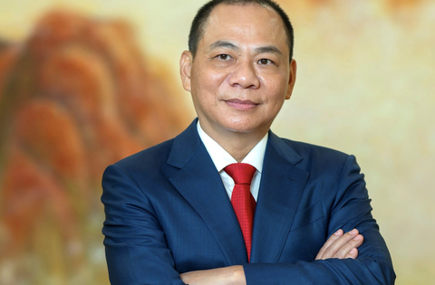 Tài sản của tỷ phú Phạm Nhật Vượng tăng bao nhiêu trong ngày VIC vượt VCB trở thành cổ phiếu vốn hóa lớn nhất sàn chứng khoán?