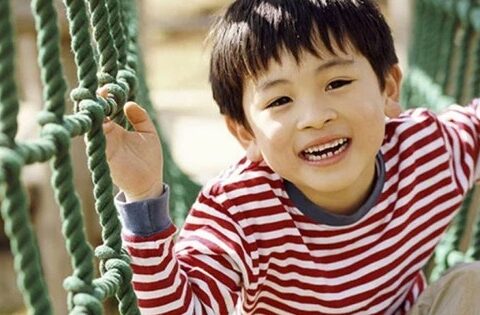 Cựu hiệu trưởng Đại học số 1 châu Á chỉ ra 3 kiểu học sinh “thông minh giả”, lớn lên khó thành công, cha mẹ nên chú ý