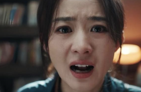 Cẩn thận! Người ăn mặc quá chỉnh tề có thể là ‘kẻ hút cạn năng lượng’ của bạn