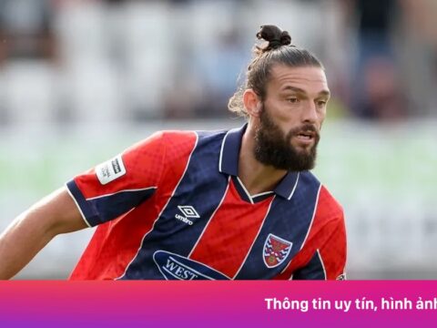 Andy Carroll sớm vỡ mộng