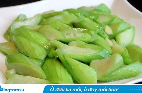 Cả gia đình nhập viện sau khi ăn mướp: Loại rau dân dã nhưng tiềm ẩn độc tố nhiều gia đình vẫn chủ quan ăn sai cách