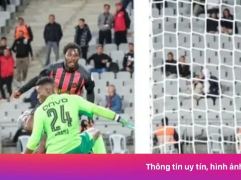 Tiền đạo Chelsea ghi cú đúp vào lưới Onana trong 1 phút