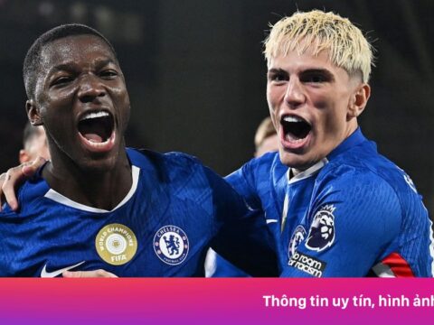 Garnacho ghi dấu ấn trong ngày ra mắt Chelsea