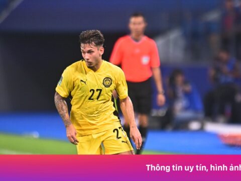 Malaysia nghi ngờ bàn tay lạ phía sau FIFA