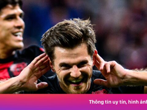 Leverkusen châm ngòi tranh luận về trần lương cầu thủ
