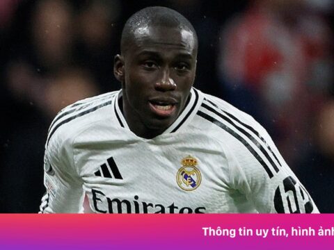 Sao Real bị gạch tên giữa mùa giải