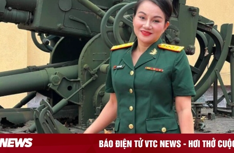 Nữ NSND từng là thợ may, giờ mang quân hàm Thượng tá