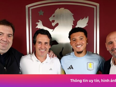 Aston Villa sẽ giúp Sancho dự World Cup