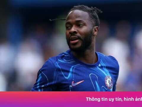 Maresca không thèm nhìn mặt Sterling