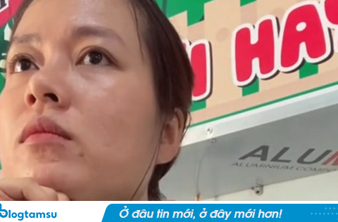 Khoảnh khắc trong lớp học khiến triệu người rơi nước mắt: “Mình có mẹ là đã quá may mắn rồi’