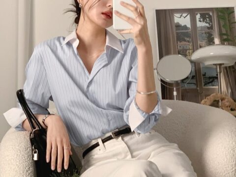 Trẻ hóa phong cách thời trang mùa thu bằng 4 item sáng màu quen thuộc này