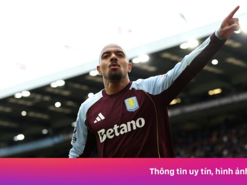 Aston Villa đảo ngược tình thế