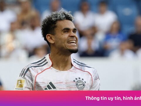 Bayern thắng lớn với Luis Diaz