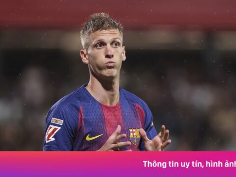 Màn trình diễn của sao Barcelona khiến fan phẫn nộ