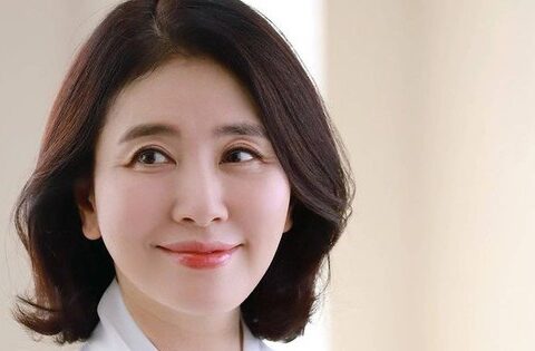 Sống hơn nửa đời người mới hiểu: Thành công thật ra chỉ gói gọn trong 3 điều sau tuổi 60