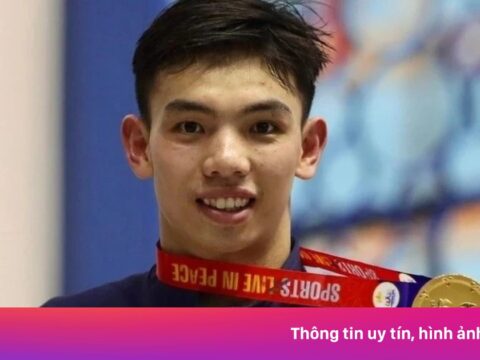 Huy Hoàng giành cú đúp HCV tại giải bơi châu Á 2025